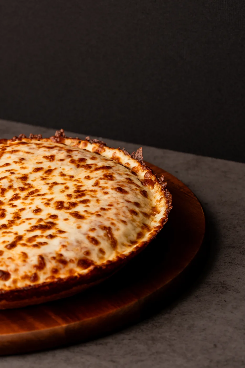 PA’ COMER’s Cuban cheese pizza, fresh from the oven